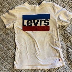 Boy’s Size (S) Levi’s T-Shirt